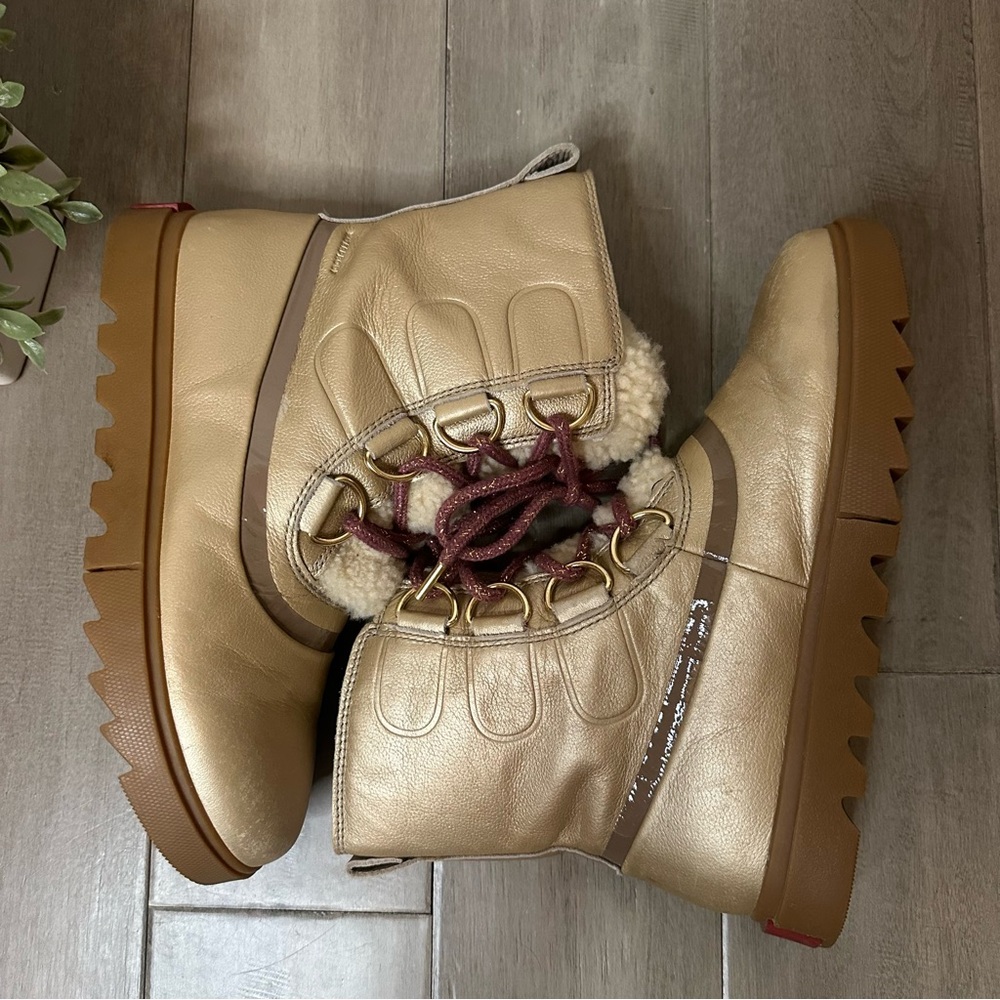 Sorel Women’s Joan of Artic Next Lite Lux Boots
Women’s 7.5 - Picture 12 of 13